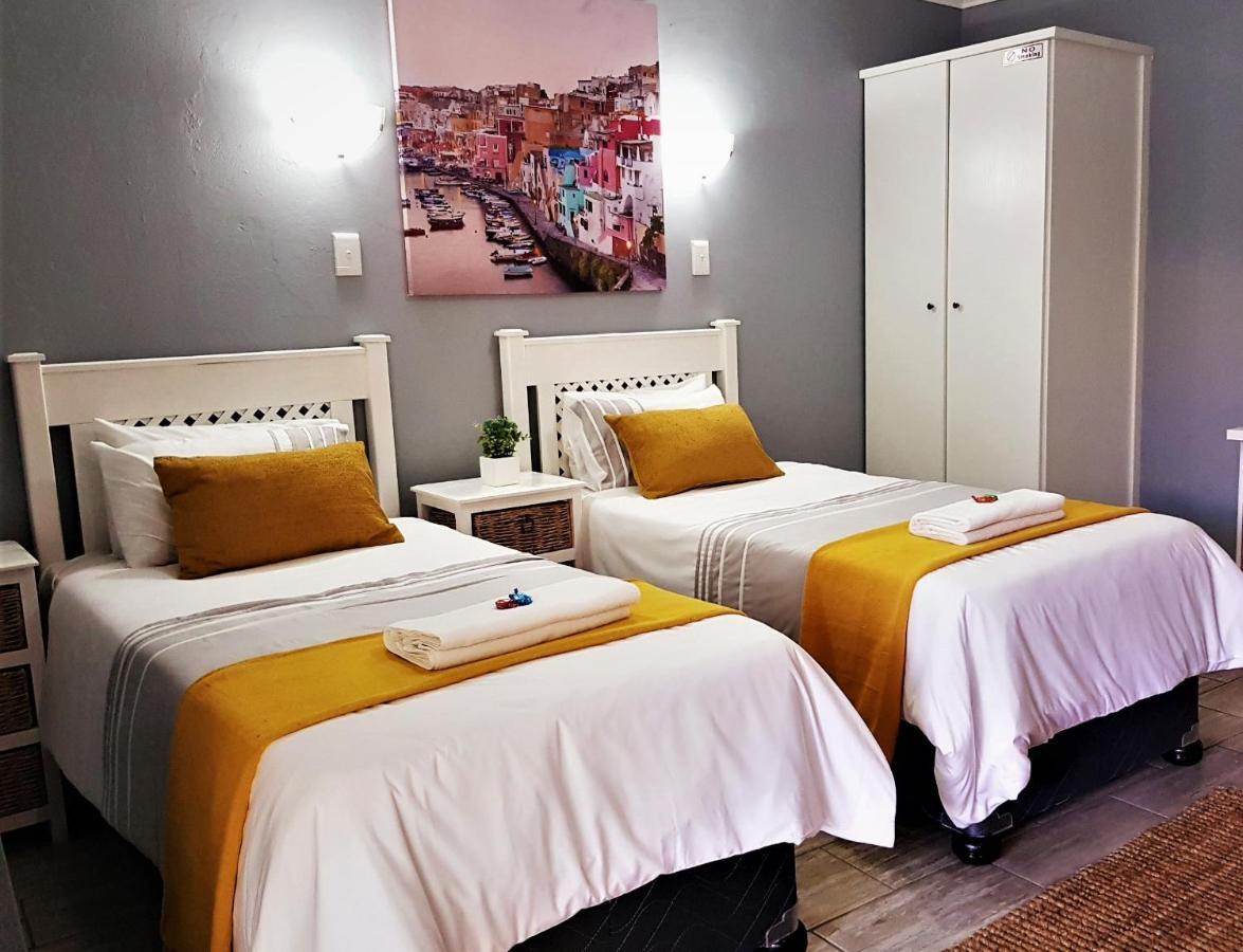 Graceland Guesthouse Почефструм Екстер'єр фото