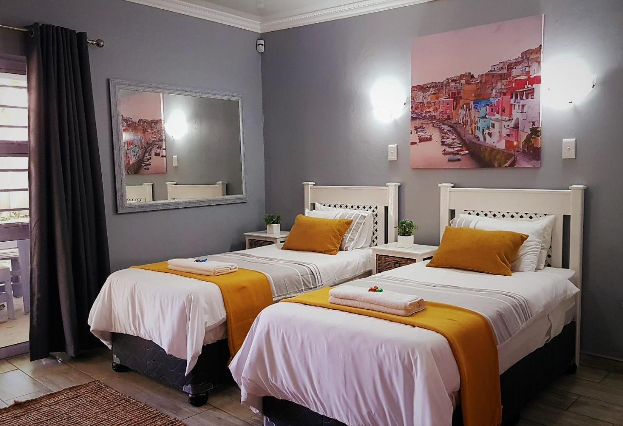 Graceland Guesthouse Почефструм Екстер'єр фото